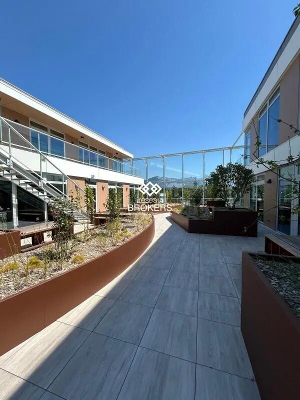 Office in Epagny Metz-Tessy for lease Building Photo- Image 1 of 16