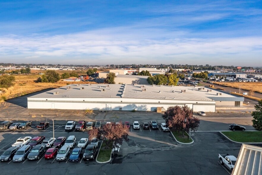 1 Idea Way, Caldwell, ID for sale - Building Photo - Image 2 of 11