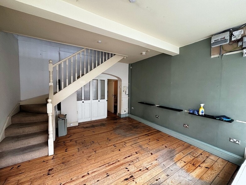 23 Union St, Market Rasen for sale - Interior Photo - Image 3 of 3