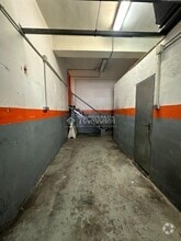 Retail in Madrid, Madrid for lease Interior Photo- Image 2 of 12