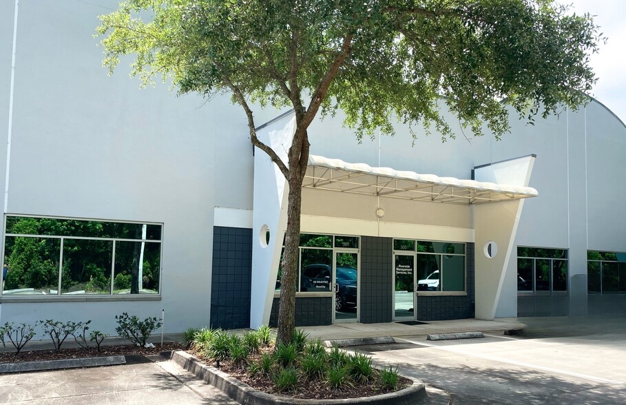 9655 Florida Mining Blvd W, Jacksonville, FL for lease - Building Photo - Image 1 of 6