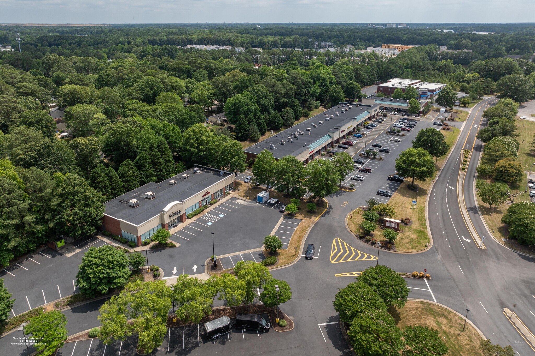 101-211 Village Ave, Yorktown, VA for lease Building Photo- Image 1 of 7