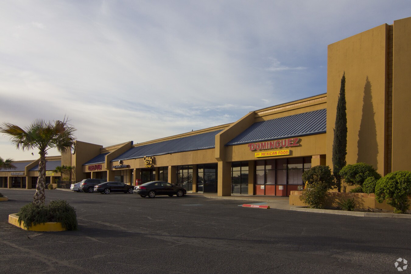 1201 Airway Blvd, El Paso, TX 79925