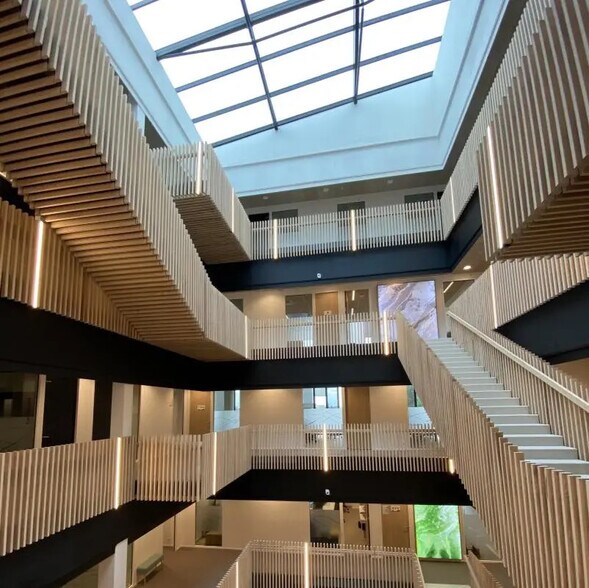 Office in Cesson-Sévigné for lease - Building Photo - Image 1 of 17