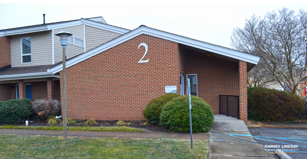 13195 Warwick Blvd, Newport News, VA for lease - Building Photo - Image 1 of 13