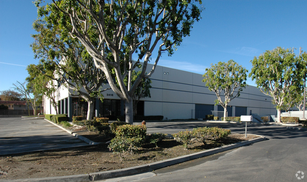 3400-3406 Pomona Blvd, Pomona, CA 91768 - Pomona Business Park | LoopNet