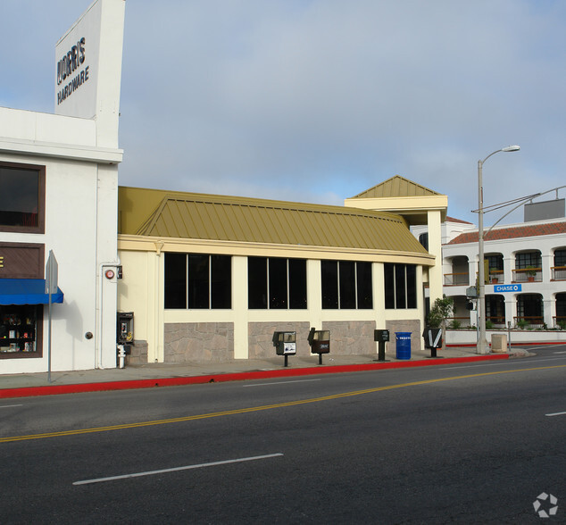 15150 W Sunset Blvd, Pacific Palisades, CA for lease - Building Photo - Image 3 of 3