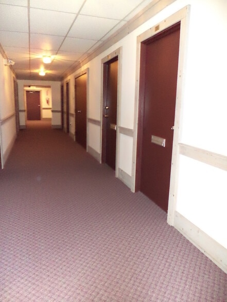 4514-4522 Beech Rd, Temple Hills, MD for lease - Interior Photo - Image 3 of 6