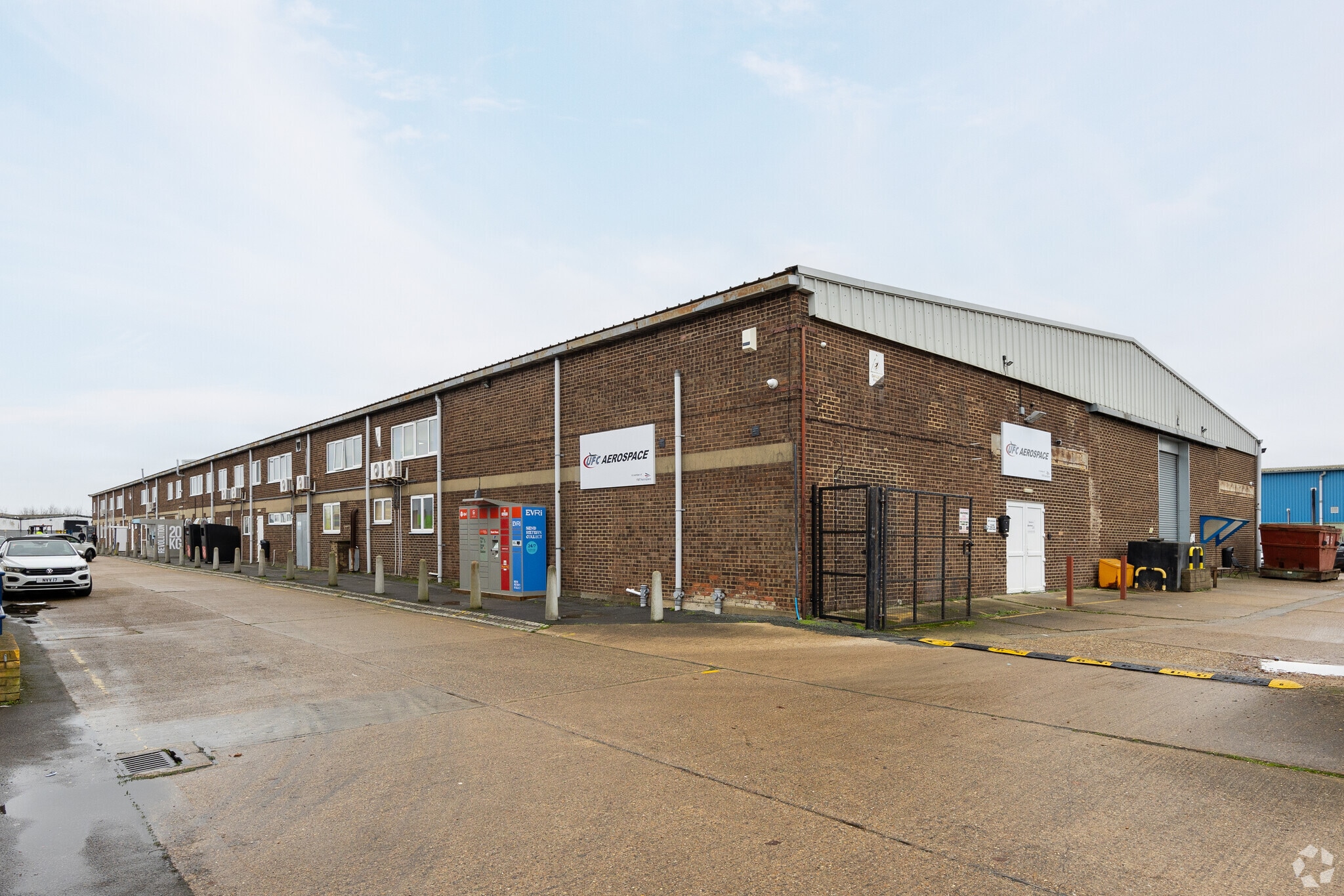 8 Purdeys Way, Rochford for sale Primary Photo- Image 1 of 1