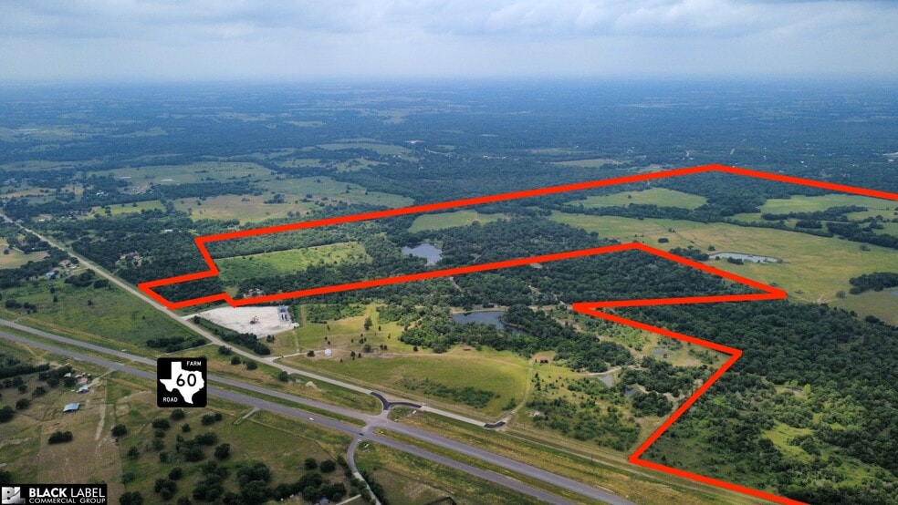 5235 FM 60 E, Somerville, TX for sale - Primary Photo - Image 1 of 11