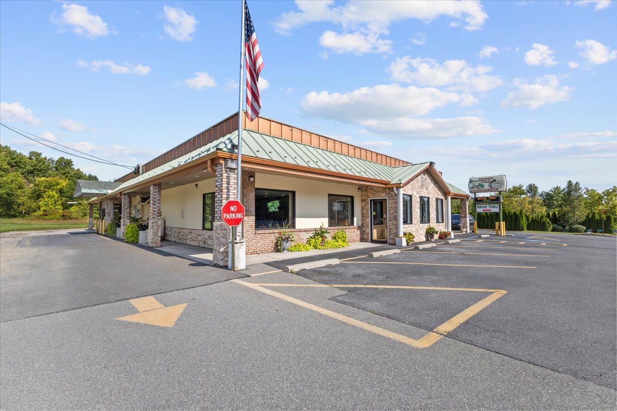 232 W Moorestown Rd, Wind Gap, PA 18091 - Doughboys Restaurant | LoopNet