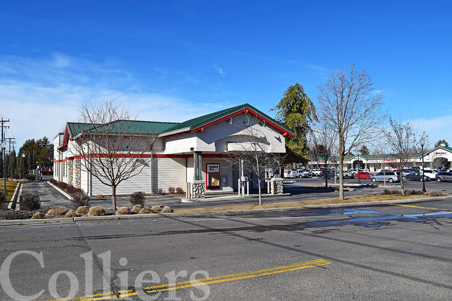 3210 E Chinden Blvd, Eagle, ID for lease - Building Photo - Image 1 of 2