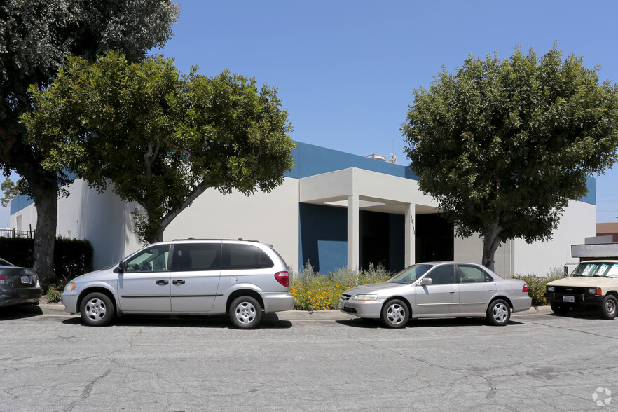 13719 Borate St, Santa Fe Springs, CA for sale - Primary Photo - Image 1 of 1