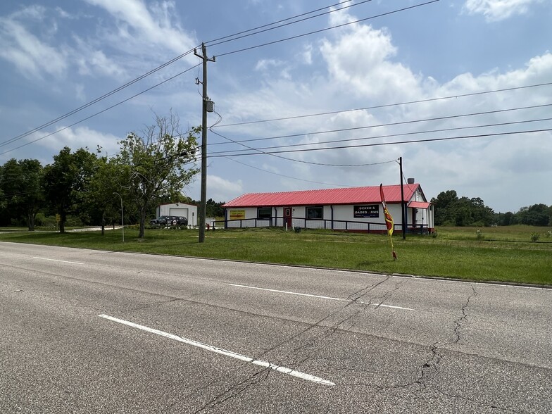 8050 Red Bluff Rd, Pasadena, TX for sale - Building Photo - Image 3 of 12