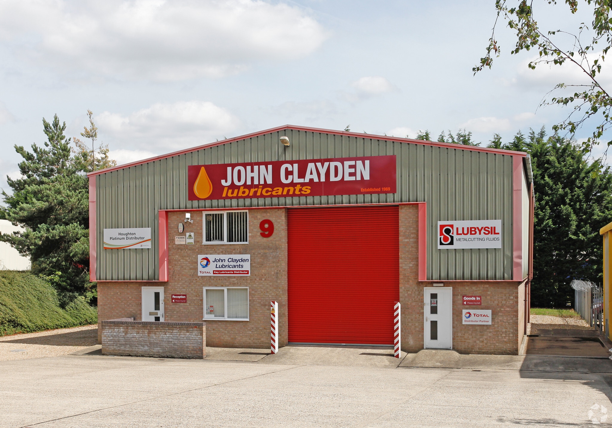 9 Frensham Rd, Norwich for sale Building Photo- Image 1 of 1