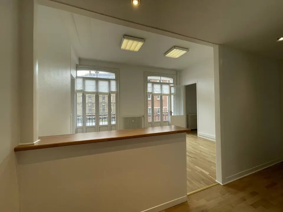 Office in Le Havre for lease Interior Photo- Image 1 of 11