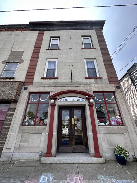 86 Main St, Luzerne, PA for sale - Primary Photo - Image 1 of 1