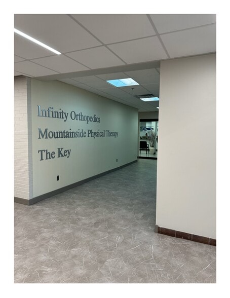 1450 Us Highway 22 W, Mountainside, NJ for lease - Interior Photo - Image 3 of 11