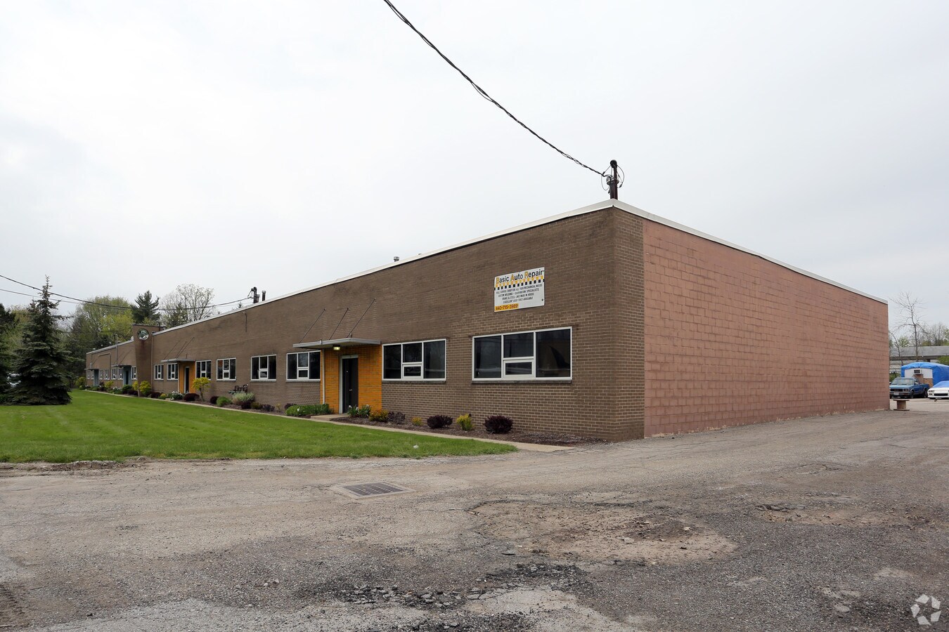 481495 Highland Rd E, Macedonia, OH 44056