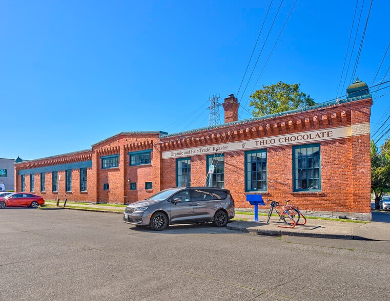 3400 Phinney Ave N, Seattle, WA for lease - Building Photo - Image 1 of 5