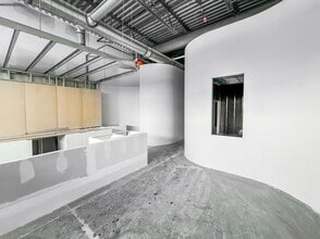 2 Royal Vista Link NW, Calgary, AB for lease Interior Photo- Image 1 of 2