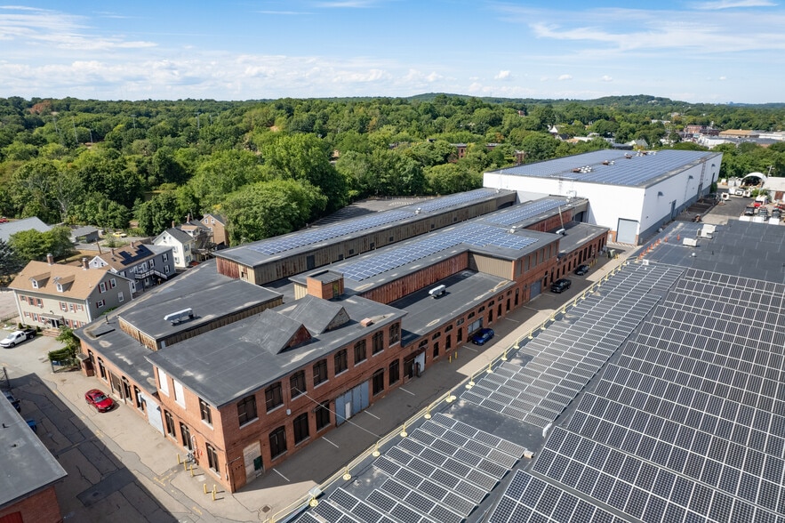 1 Westinghouse Plz, Hyde Park, MA 02136