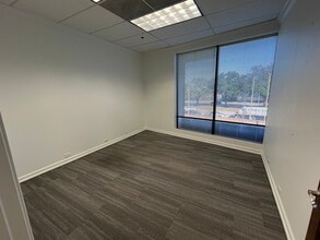 1 St Louis St, Mobile, AL for lease Interior Photo- Image 2 of 4