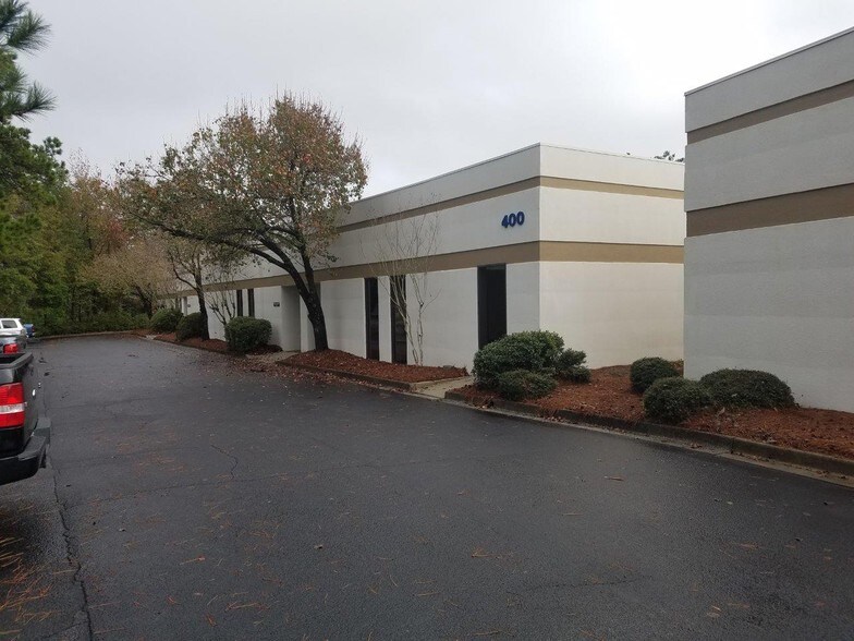 1941 Savage Rd, Charleston, SC 29407