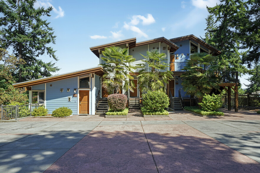 118 Rainbow Rd, Salt Spring Island, BC for sale - Building Photo - Image 2 of 63