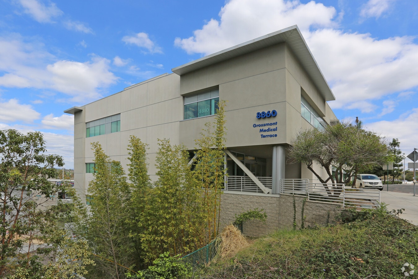 8860-center-dr-la-mesa-ca-91942-loopnet