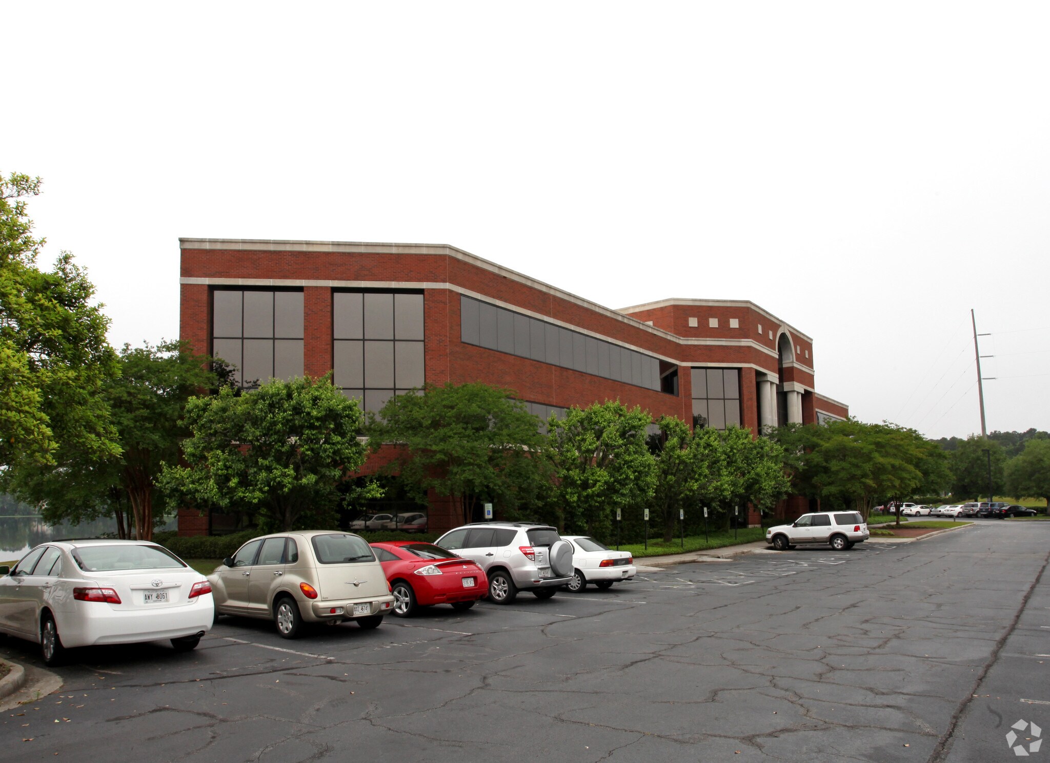 6001 Chatham Center Dr, Savannah, GA for lease Building Photo- Image 1 of 4