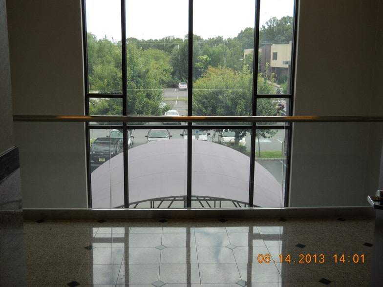 1543 State Route 27, Somerset, NJ for lease - Building Photo - Image 3 of 8