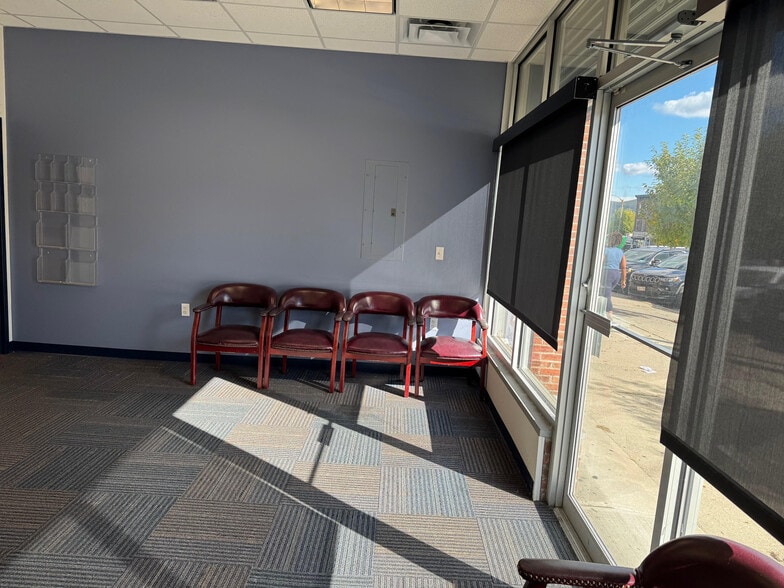 244 Broadway, Newburgh, NY for lease - Building Photo - Image 2 of 29