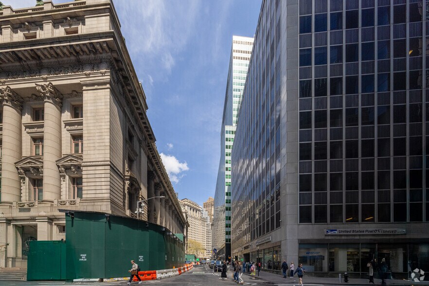 2 Broadway, New York, NY for lease - Building Photo - Image 2 of 5