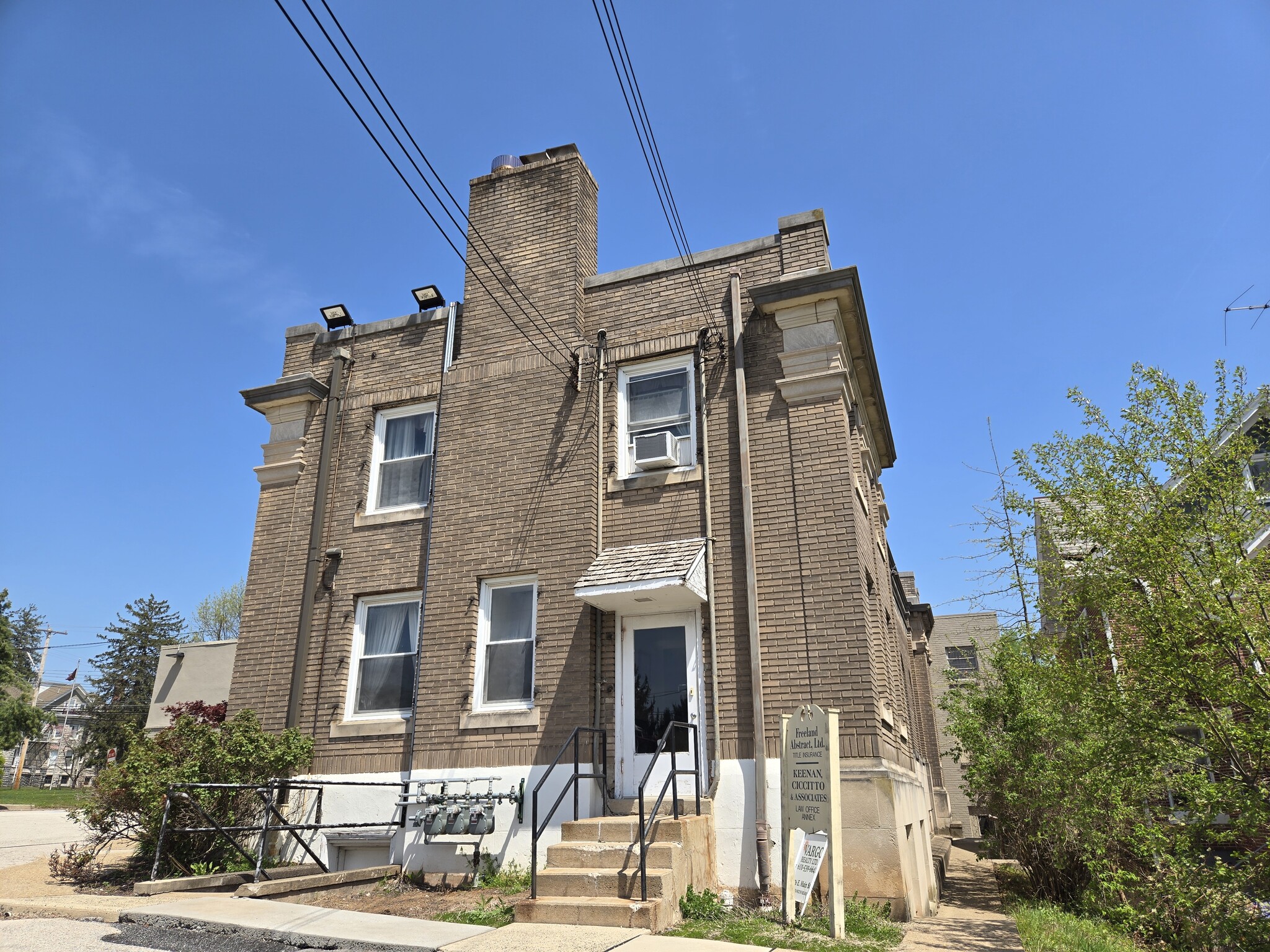362-372 E Main St, Collegeville, PA for lease Building Photo- Image 1 of 13