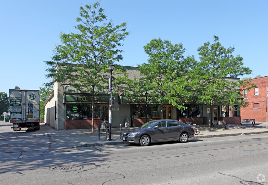 745 Park Ave, Rochester, NY for lease - Building Photo - Image 2 of 10