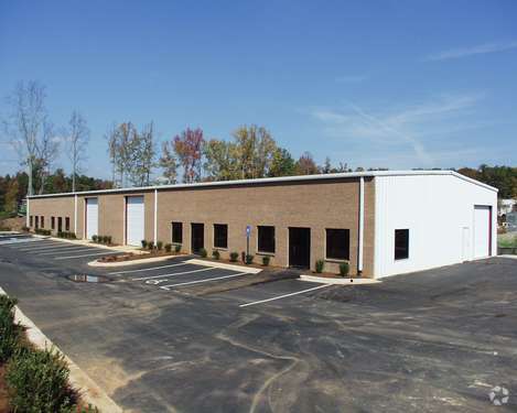 4413 Mendi Ct, Suwanee, GA for lease - Building Photo - Image 1 of 4