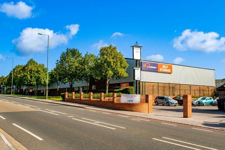 242-248 Gosport Rd, Fareham for lease - Building Photo - Image 1 of 5