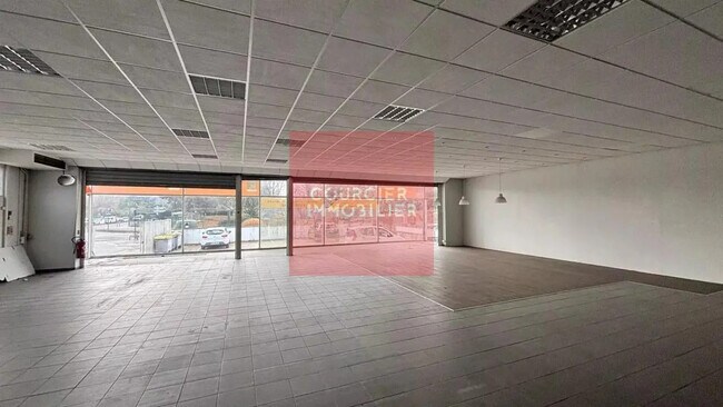 Location Commerce 50 m² à 750 m²