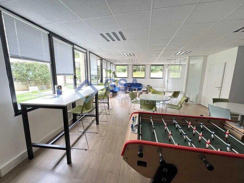 Office in Évry-Courcouronnes for lease - Interior Photo - Image 3 of 9
