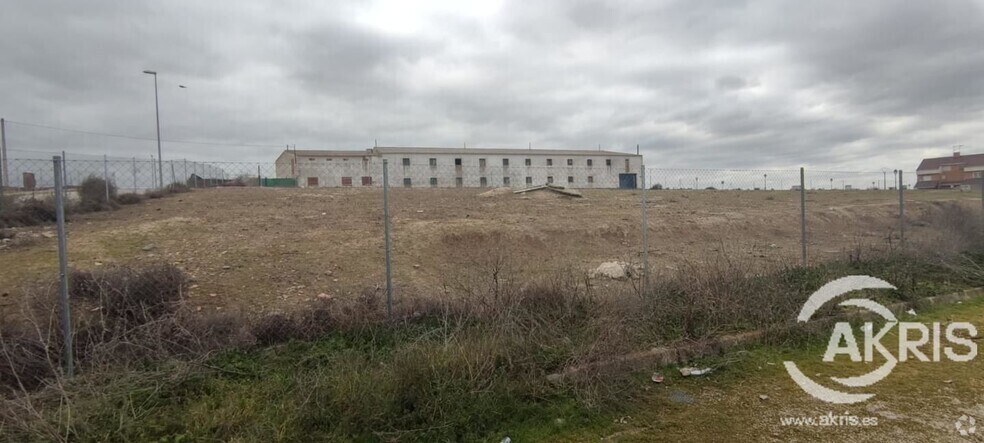 Land in Recas, Toledo for sale - Primary Photo - Image 1 of 2