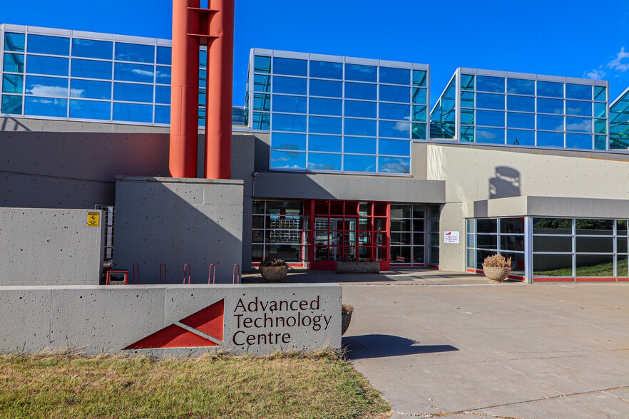 9650 20th Ave NW, Edmonton, AB for sale - Building Photo - Image 2 of 32