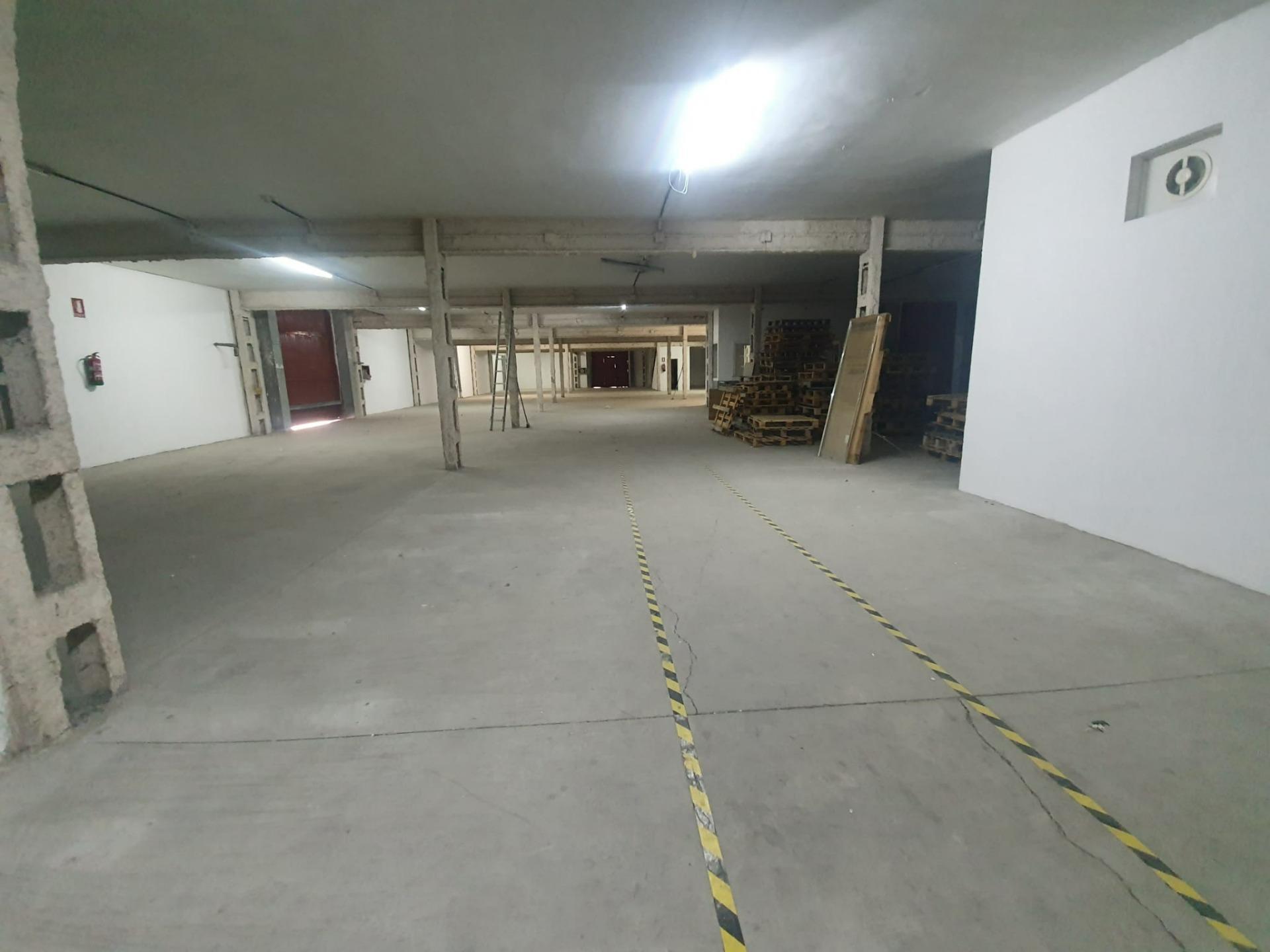Industrial in SEVILLA for lease Building Photo- Image 1 of 13