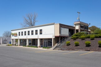 More details for 2739 Breton Rd SE, Grand Rapids, MI - Retail for Sale