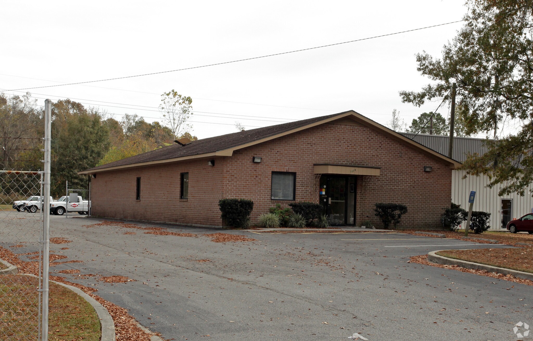 1018 Lynes Ave, Savannah, GA for sale Primary Photo- Image 1 of 1