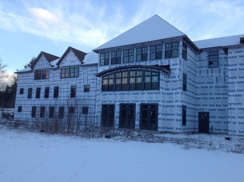 101 Nanak Way, Killington, VT for sale - Building Photo - Image 2 of 6