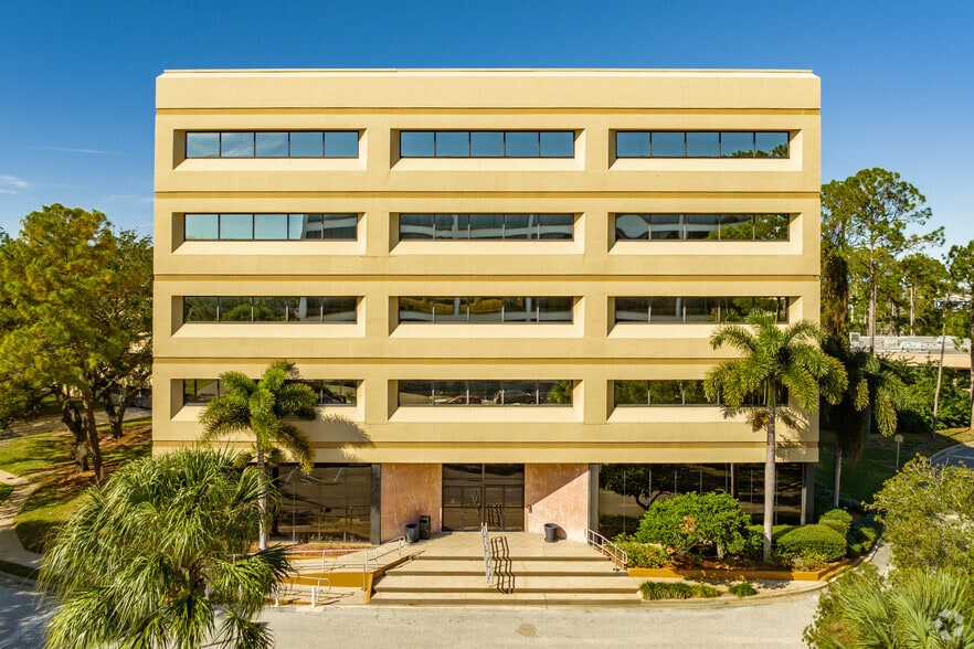 26750 US Highway 19 N, Clearwater, FL for lease - Building Photo - Image 3 of 12