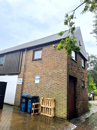 More details for 122 Ewell Rd, Surbiton - Office for Lease