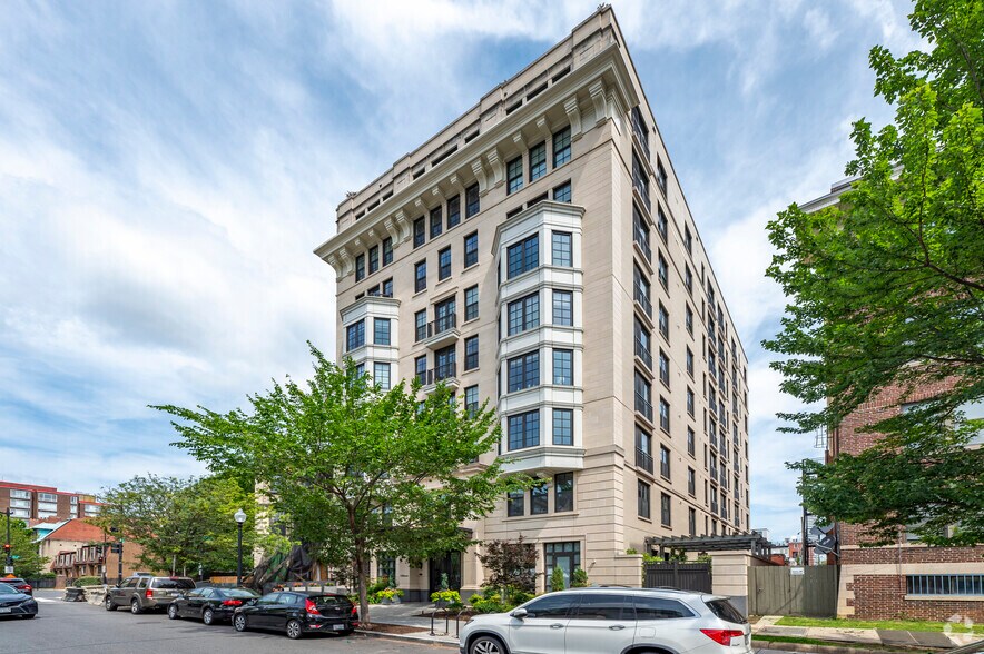 1011 M St NW, Washington, DC for sale - Primary Photo - Image 1 of 1