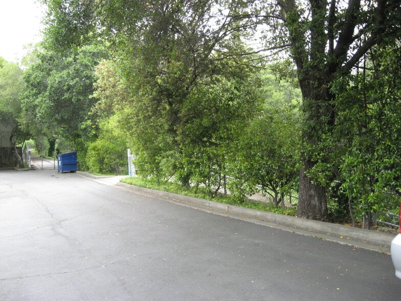 100 Brush Creek Rd, Santa Rosa, CA for lease - Building Photo - Image 2 of 14